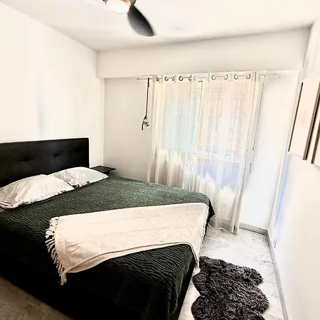 Close To The Sea Sleeps 4 * Juan-les-Pins